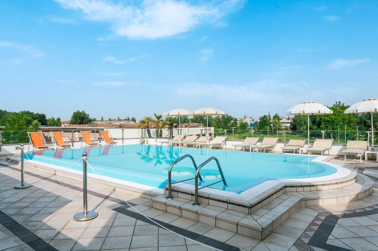 Hotel Arena Sirmione Eksteriør billede
