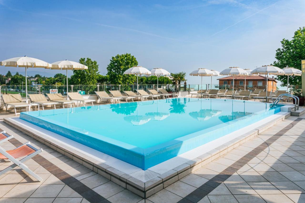 Hotel Arena Sirmione Eksteriør billede