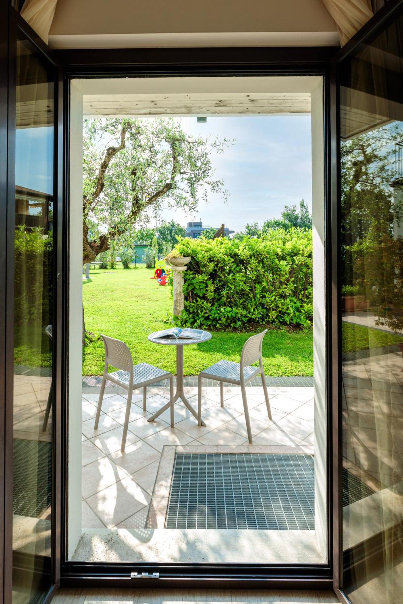 Hotel Arena Sirmione Eksteriør billede