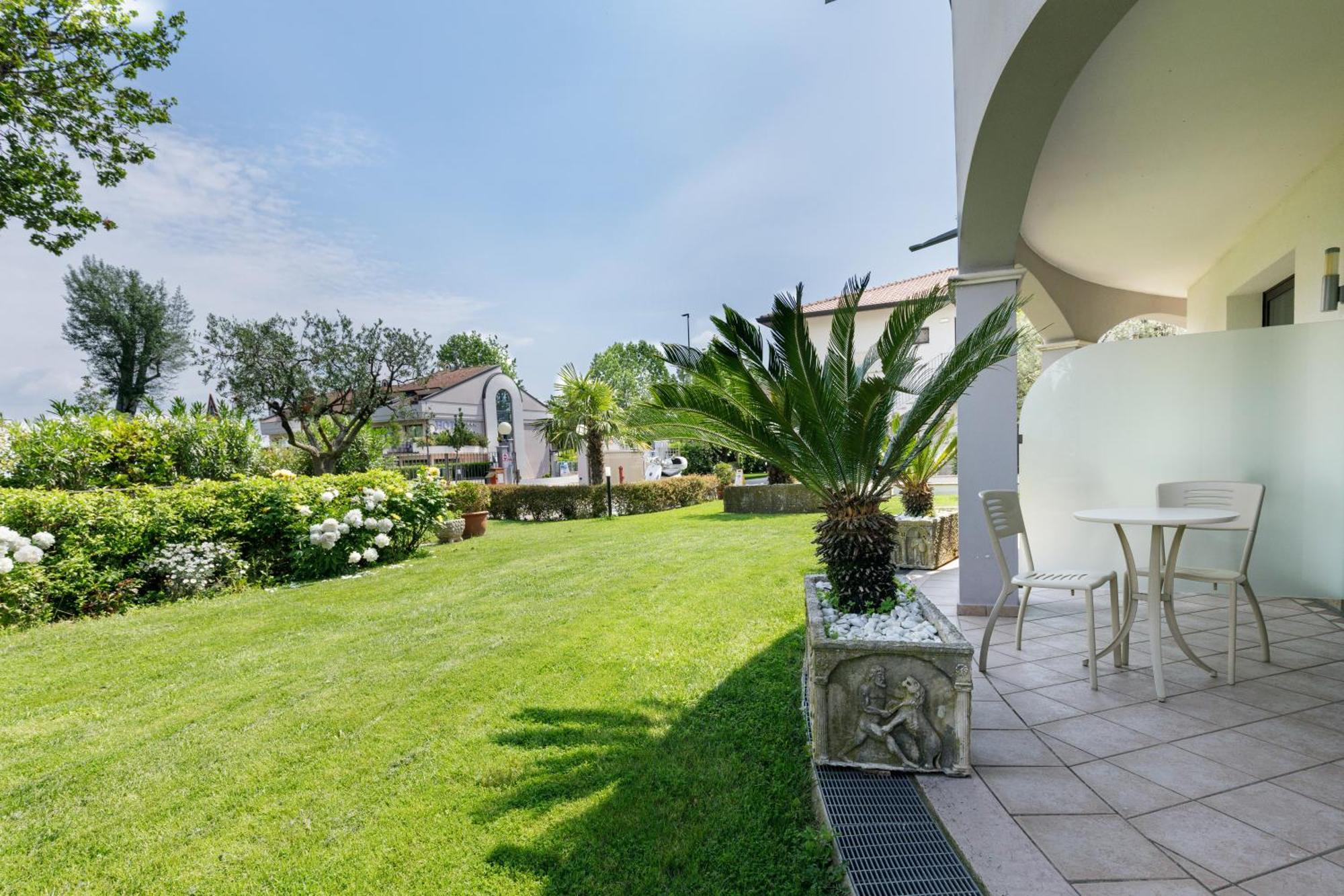 Hotel Arena Sirmione Eksteriør billede